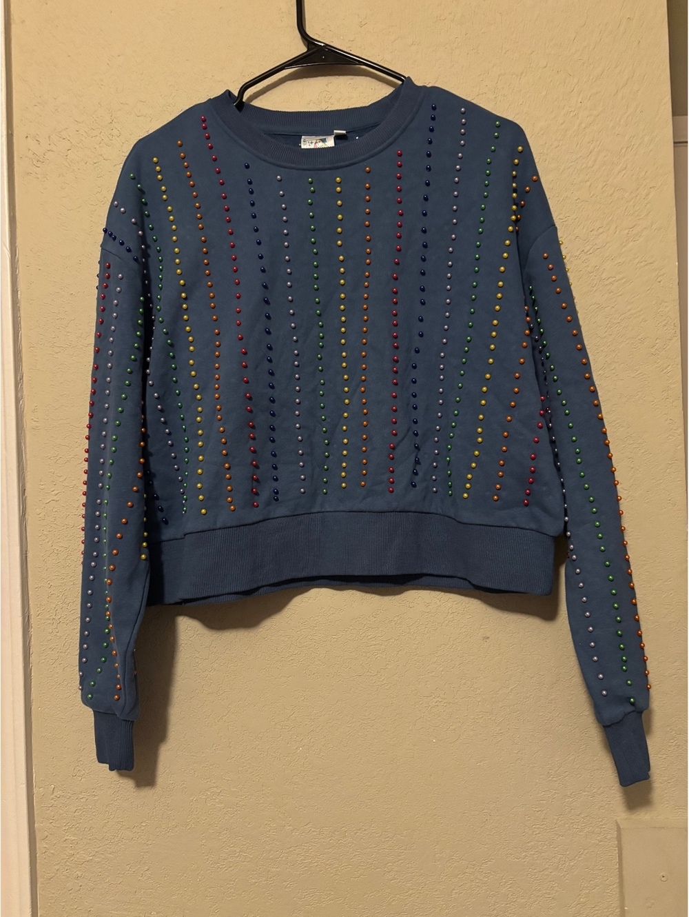 Queen of Hearts Medium Blue Sweatshirt with Multicolor Studs
